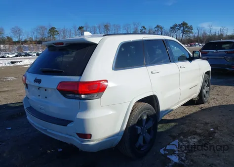2015 Jeep Grand Cherokee Altitude from USA, damaged, VIN 1C4RJFAG3FC814606